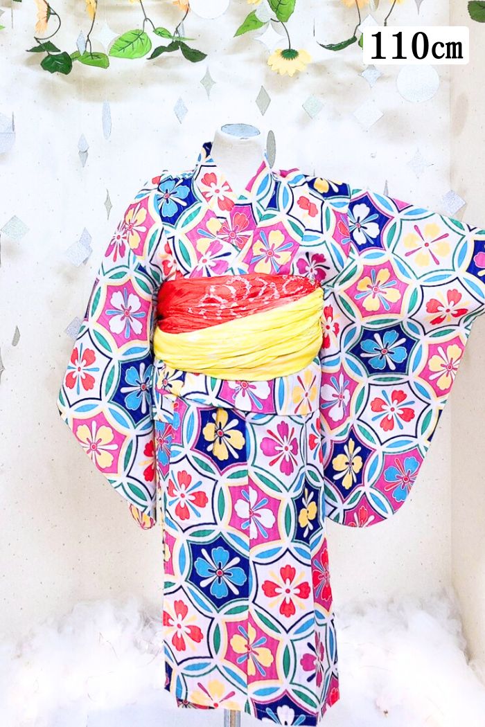 110cmのカラフルな和柄の女の子浴衣