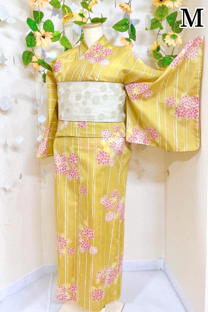 黄色にピンクの花柄のMサイズ浴衣